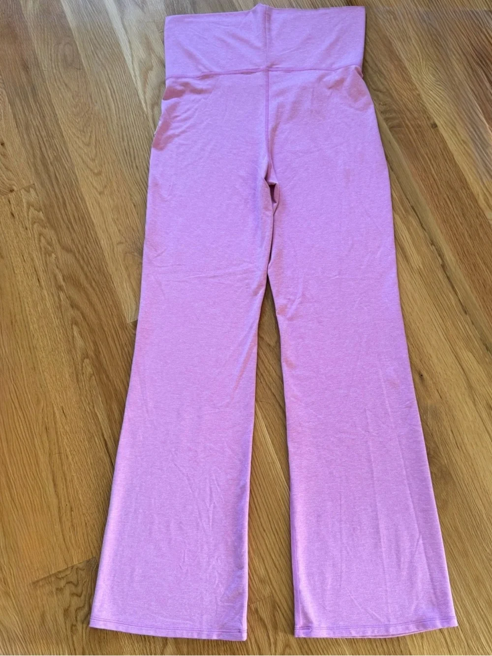 Vuori Women's Halo Foldover Pant Azalea Pink Heather Size Large - Picture 5 of 8